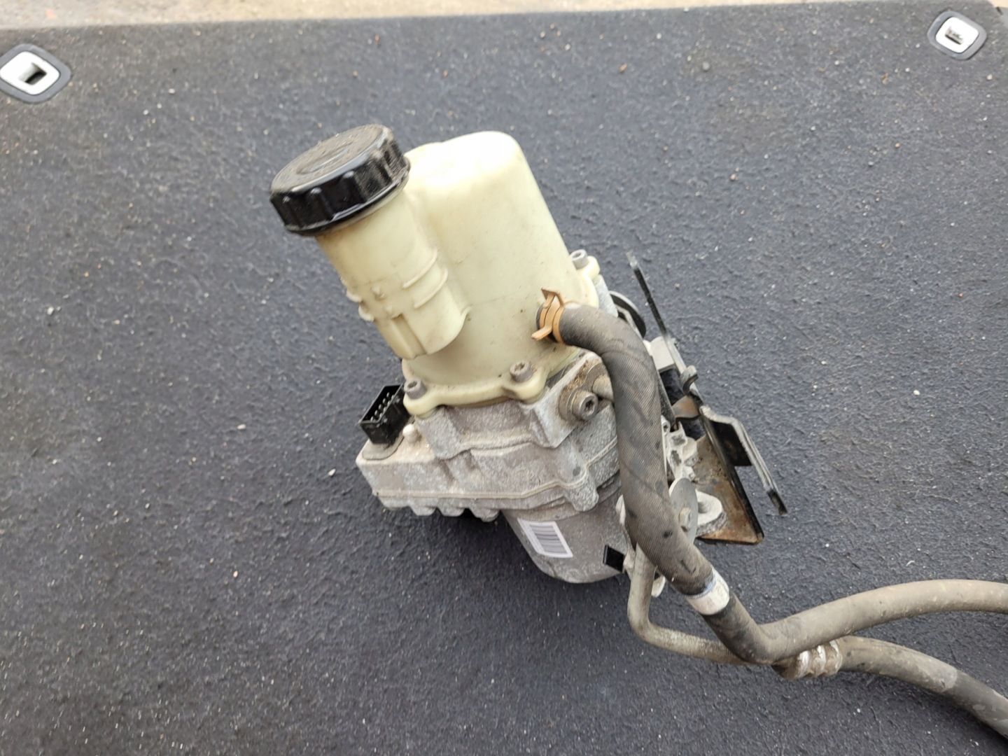 Pompa servosterzo DACIA DUSTER e 491107773R