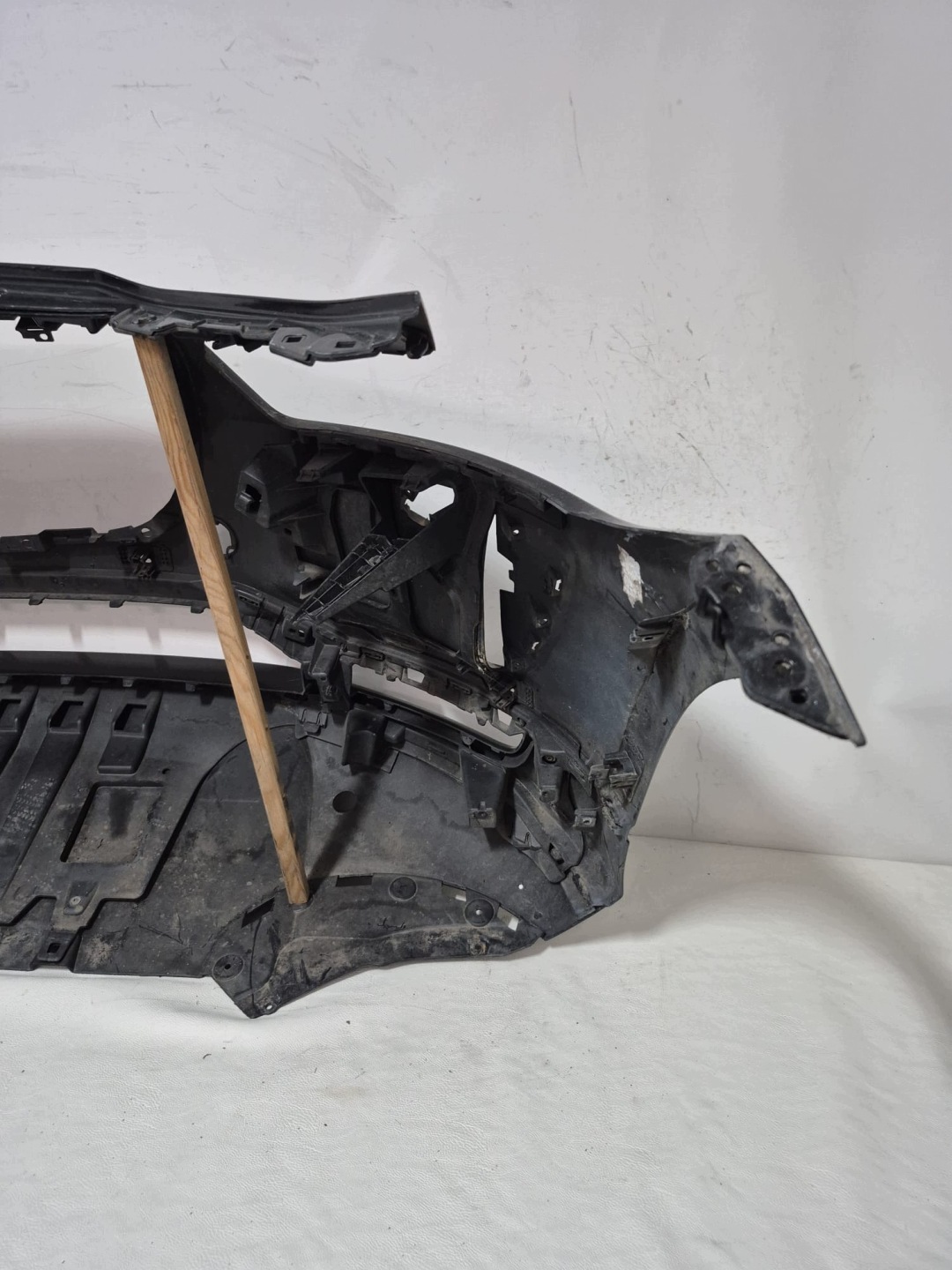 JAGUAR and-PACE X590 18- bumper front front PDC SPR J9D3-17F003-A