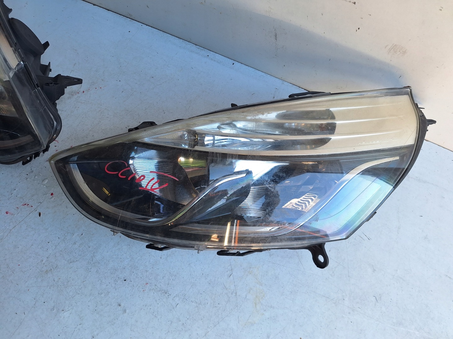 RENAULT CLIO IV 12-17 light right UK