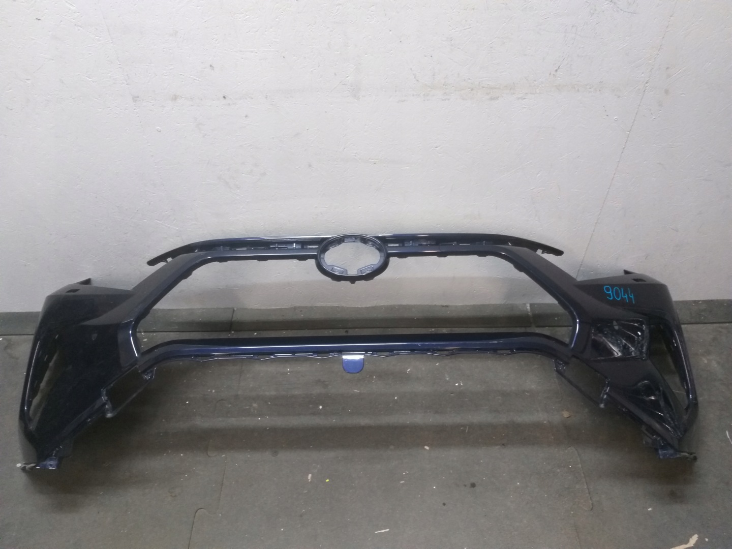 bumper front TOYOTA RAV-4 RAV 4 18