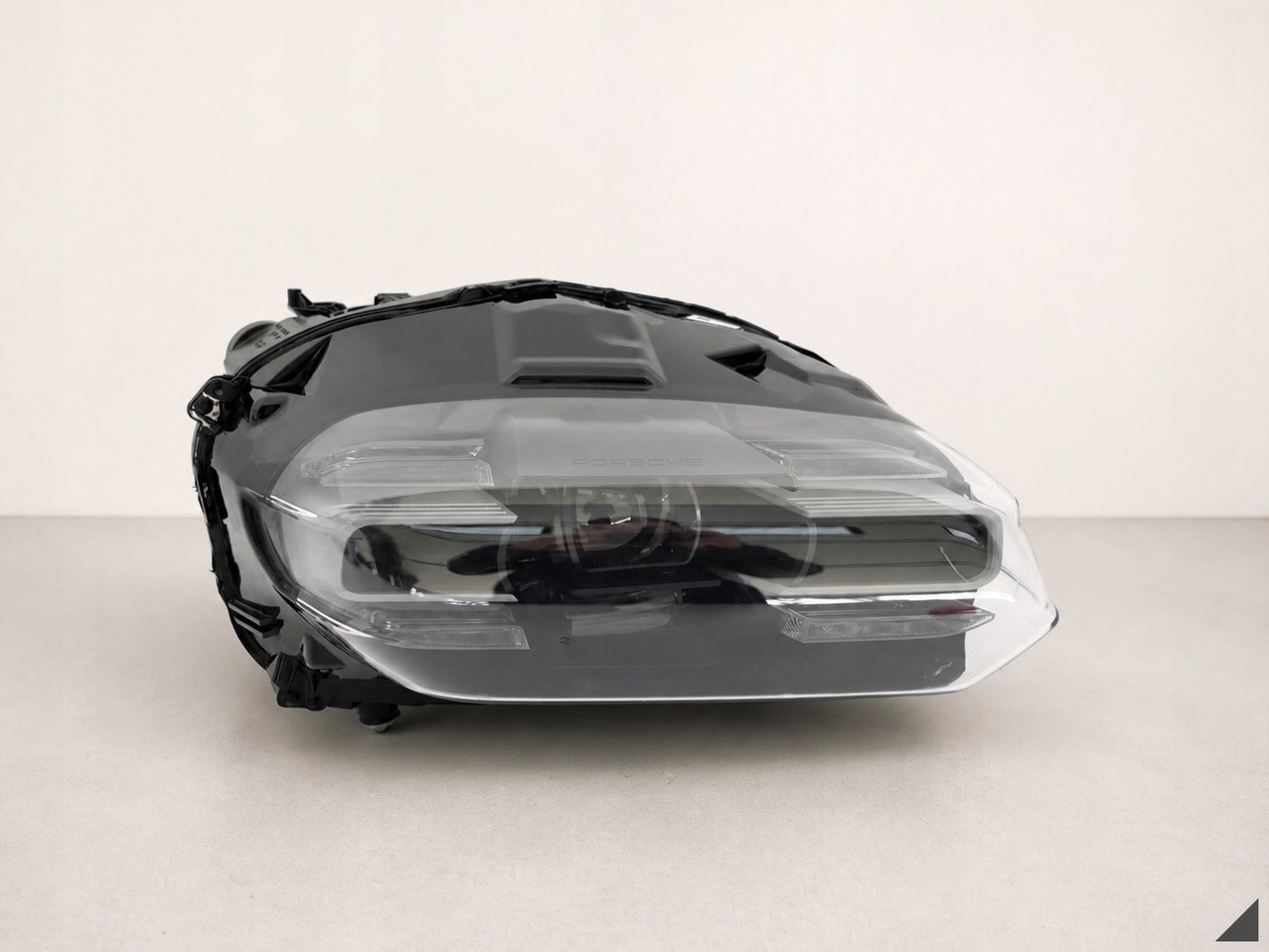 PORSCHE TAYCAN 9J1 19-24 light FULL LED MATRIX PDLS+ right front EUROPA