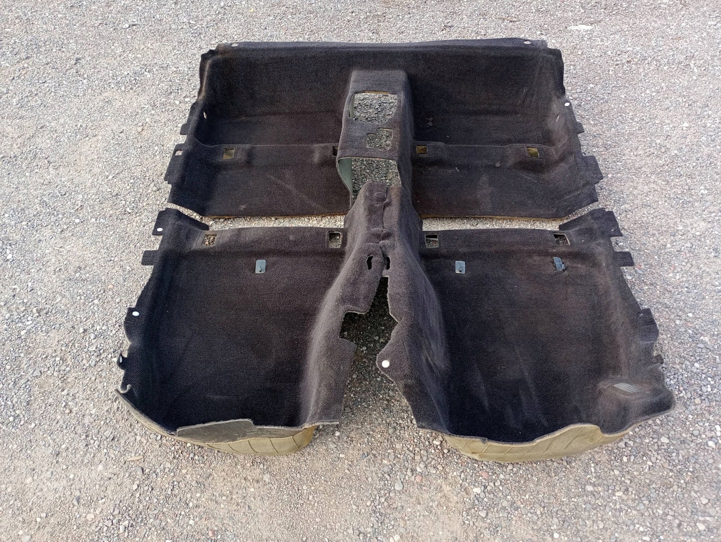 koberec tapacír KOBERCE vnitra komplet Dodge Challenger 2015