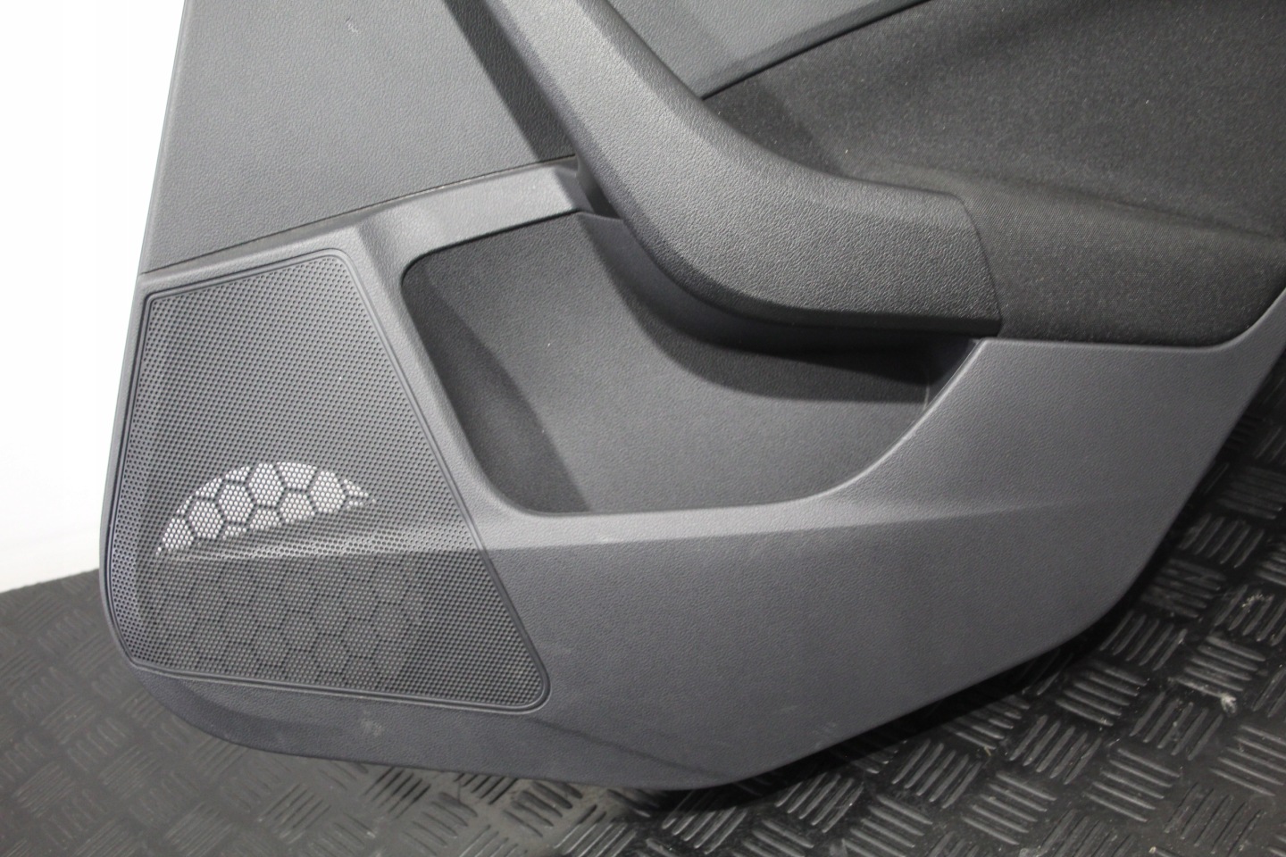 side upholstery door right rear part SKODA SCALA 657