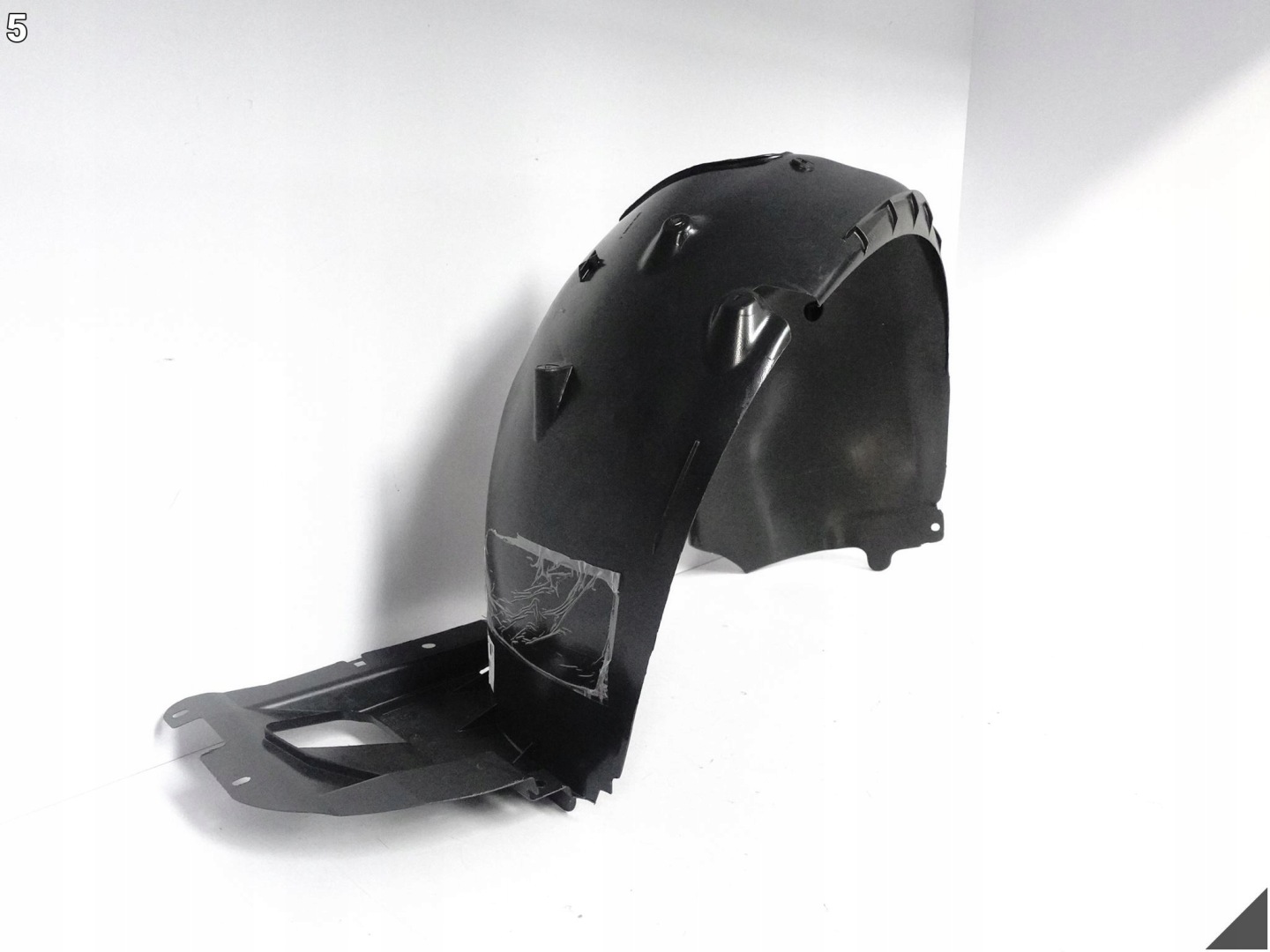CITROEN DS3 C3 III 09-21 mudguard side WNEKI wheels left front 9683816380
