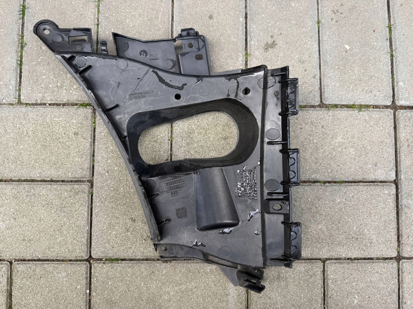 Bmw X5 G05 support M pakiet intake air left front