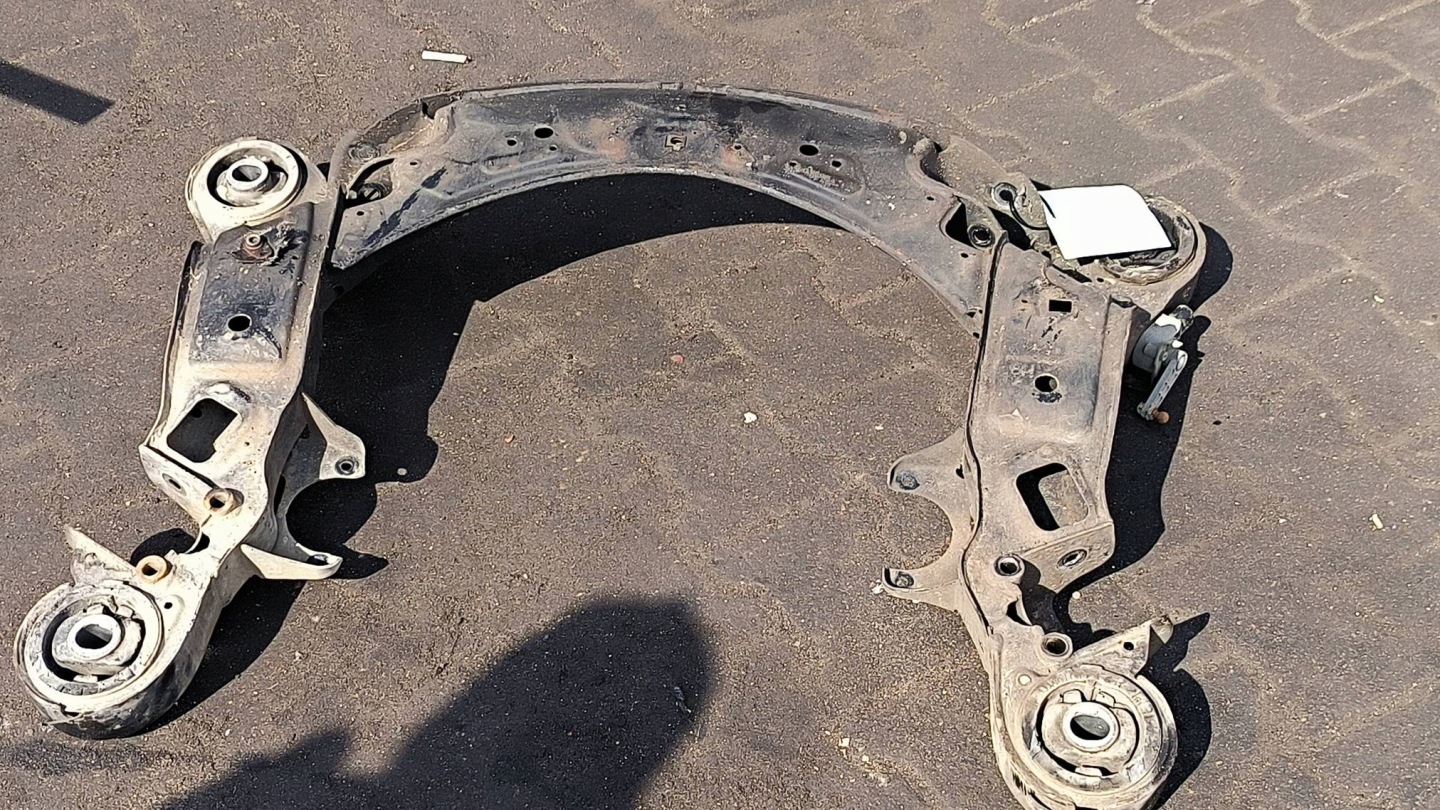 axle beam front 3.0 TDI AUDI A6 C6