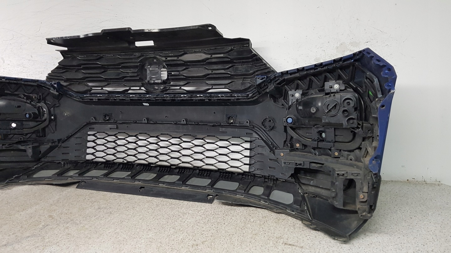 VW T-ROC TROC 2017 - bumper front 8193