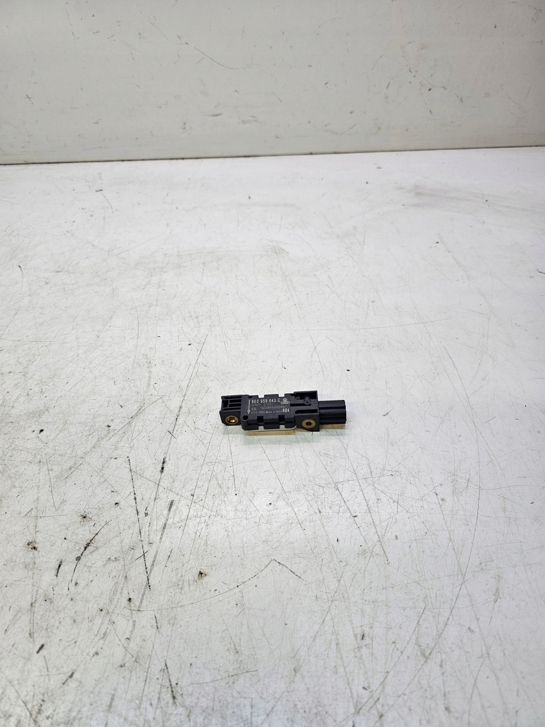 beschleunigungssensor crashsensor AUDI A4 B6 B7 8E0959643C