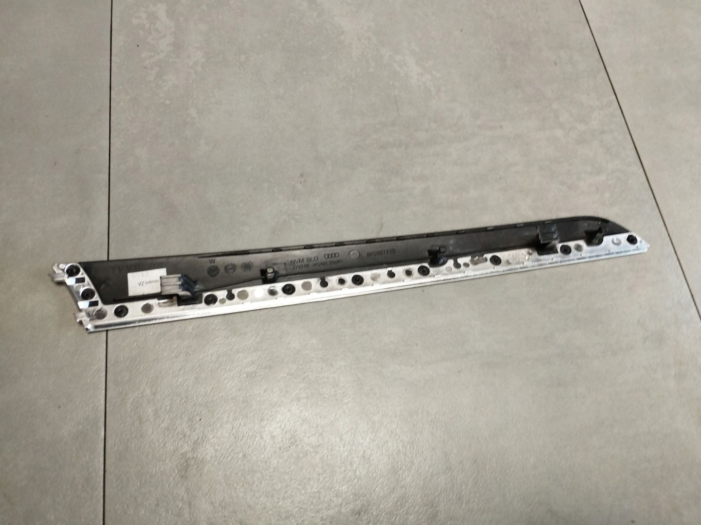 Audi A5 Sportback 8TA decorative trim door right front 8K0867410
