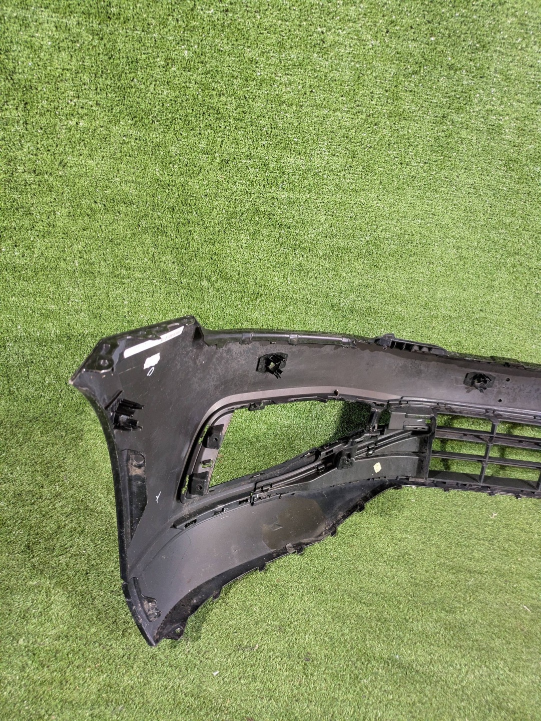 nárazník přední předek VW PASSAT B8 LIFT NR.Z9508