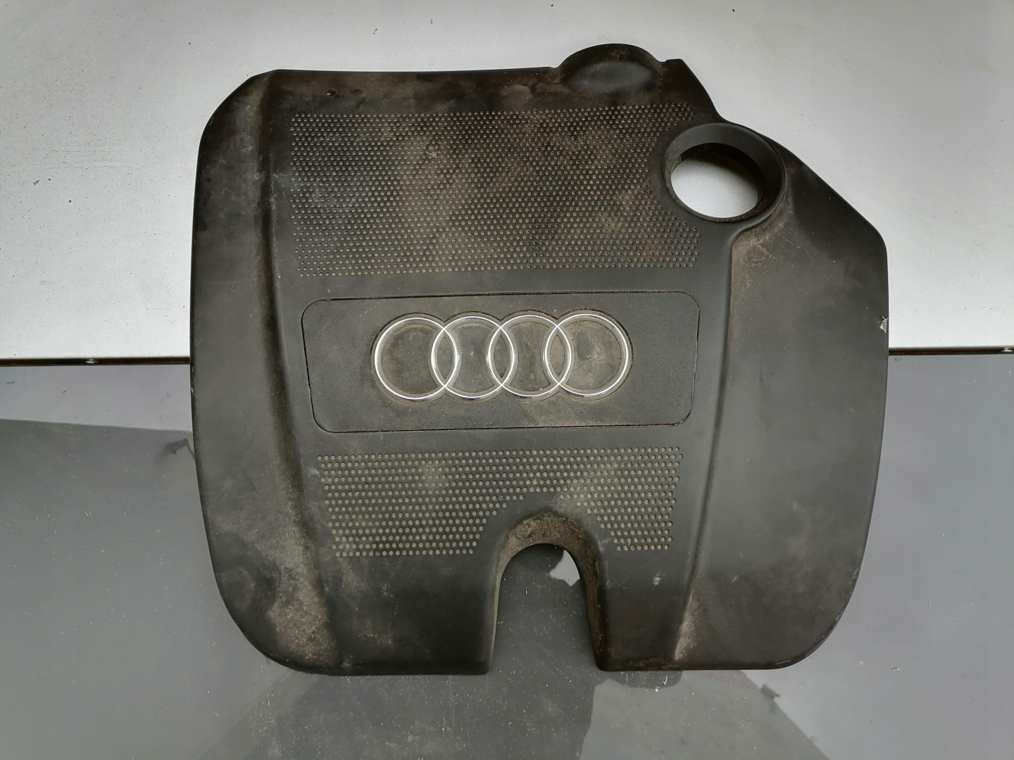 motor cover cover AUDI A3 1.6 06A103927G