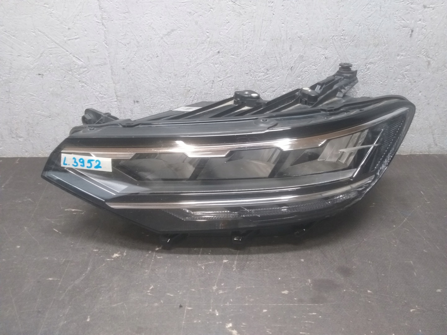 light front left VW PASSAT B8 LIFT FULL LED 3G1941035Q