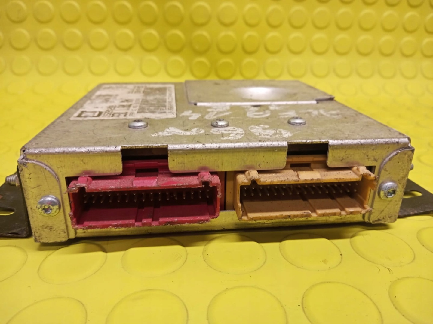 ALFA ROMEO 146 1.6 control unit computer of the engine