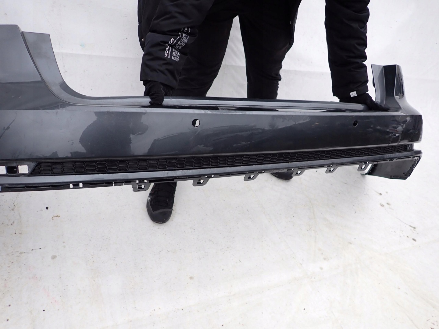 AUDI A4 B9 8W KOMBI S-LINE 15- bumper rear part PDC