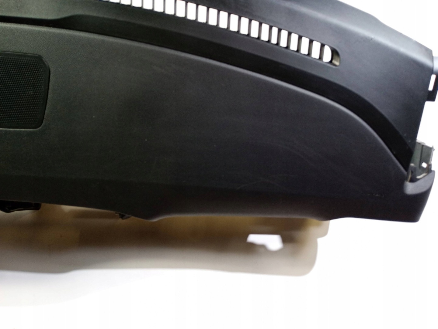 dashboard instrument panel console cockpit airbag Ford Explorer VI 3.0 ST 2020