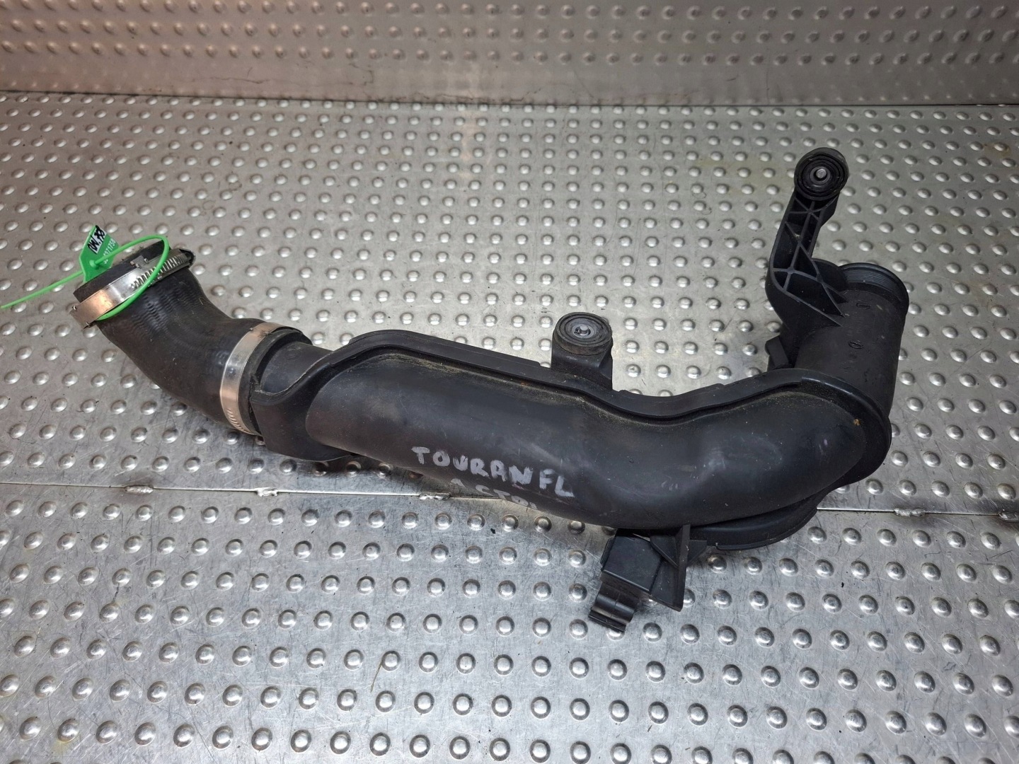 wiring pipe hose INERCOOLERA 1K0145770AE VW GOLF VI A3 8P LEON II 1.6TDI