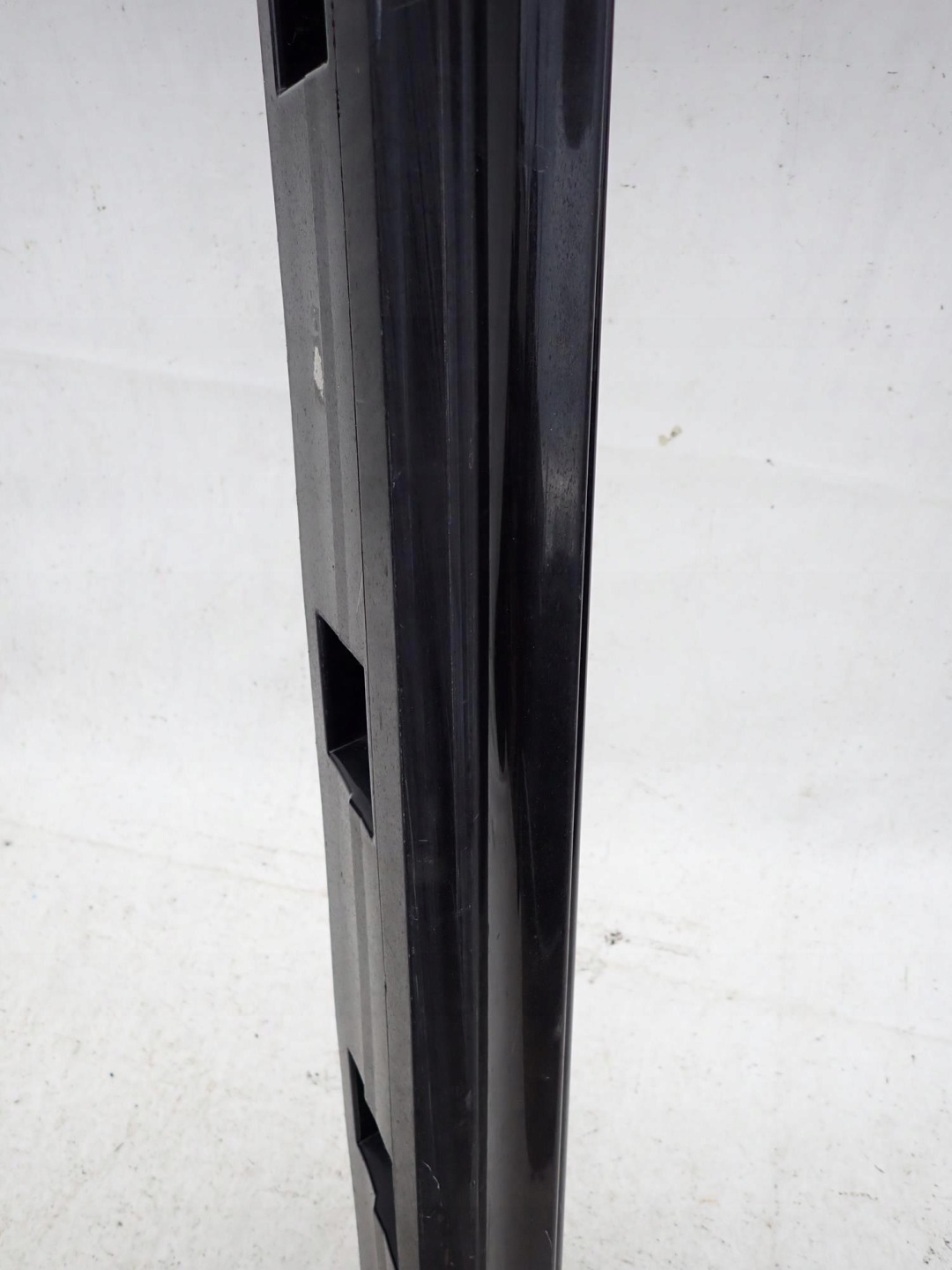 VW PASSAT B8 R-LINE 14- threshold moulding threshold right