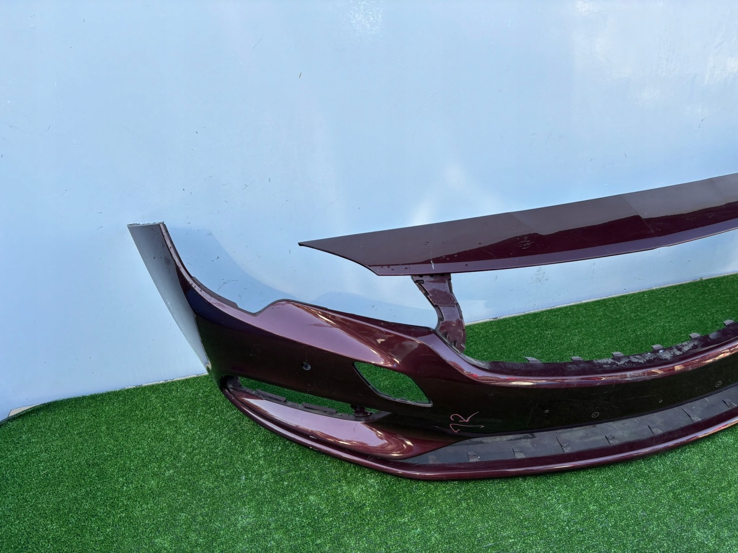 OPEL ASTRA 5 V K bumper front below sensors 39052730 BB124JR