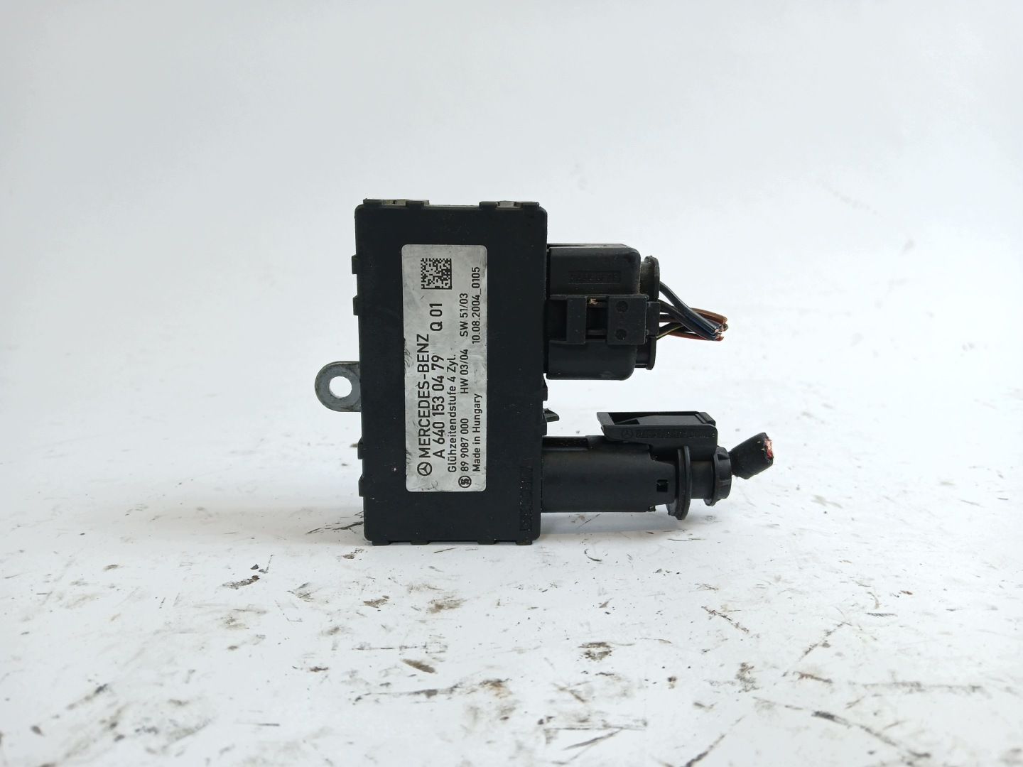 MERCEDES W169 relay plugs glow A6401530479