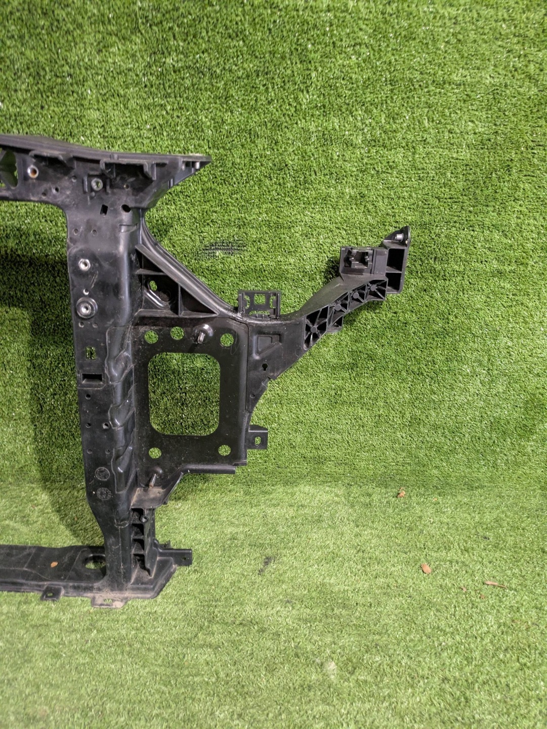 support panel for radiators front pillar iron KIA CEED III NR.P614