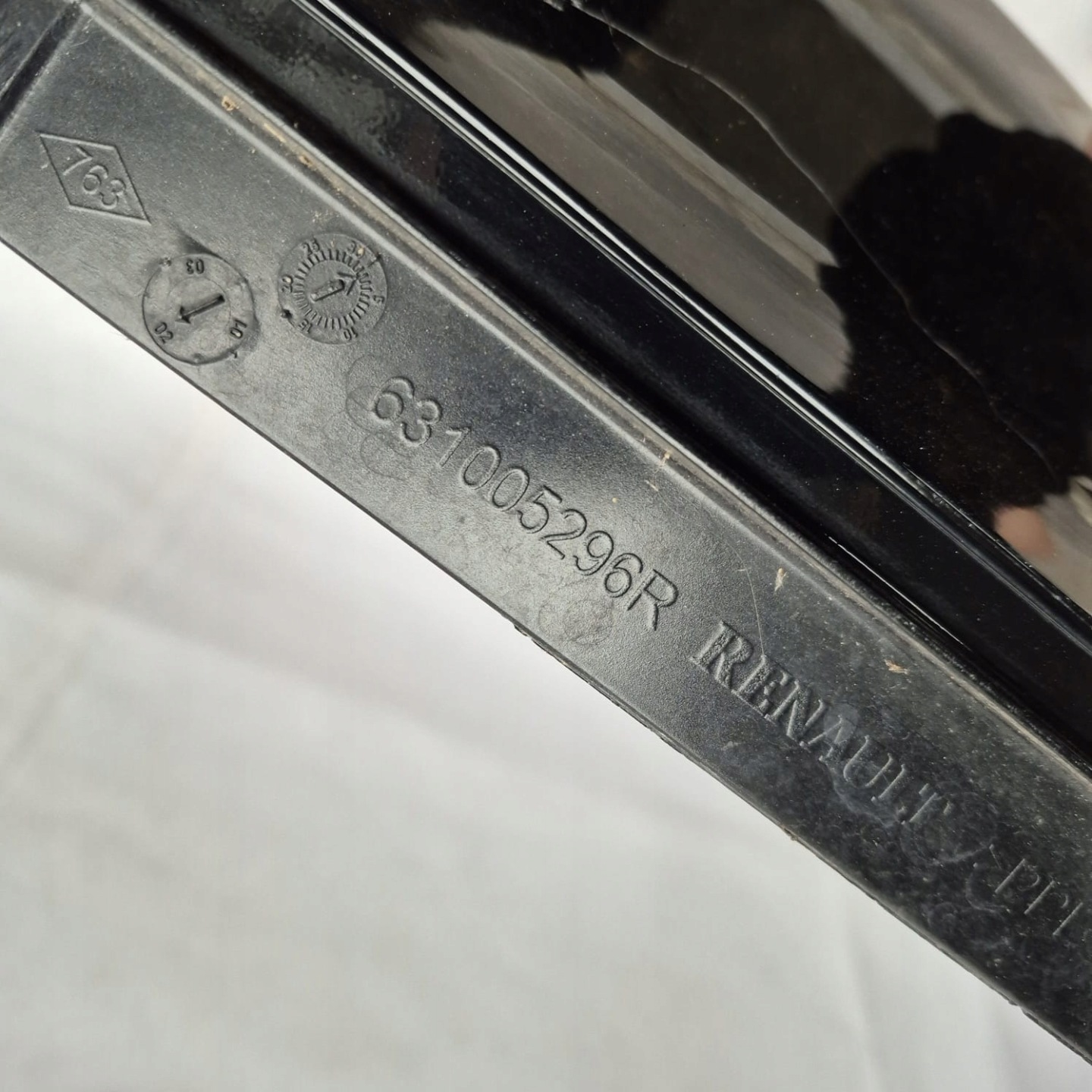 RENAULT MEGANE IV 4 16-24 fender front front right