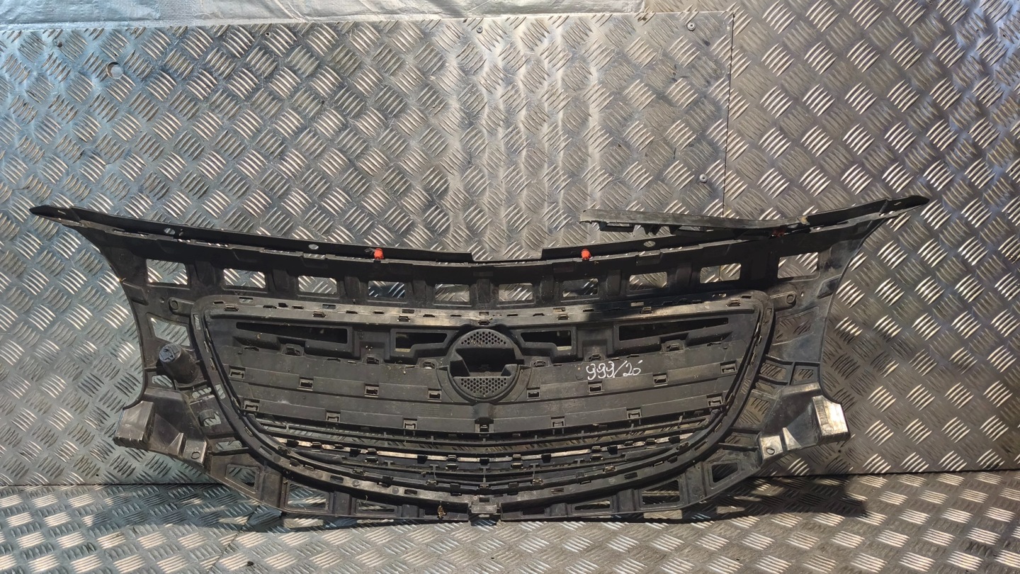 grill grill OPEL INSIGNIA 2009r 551004542