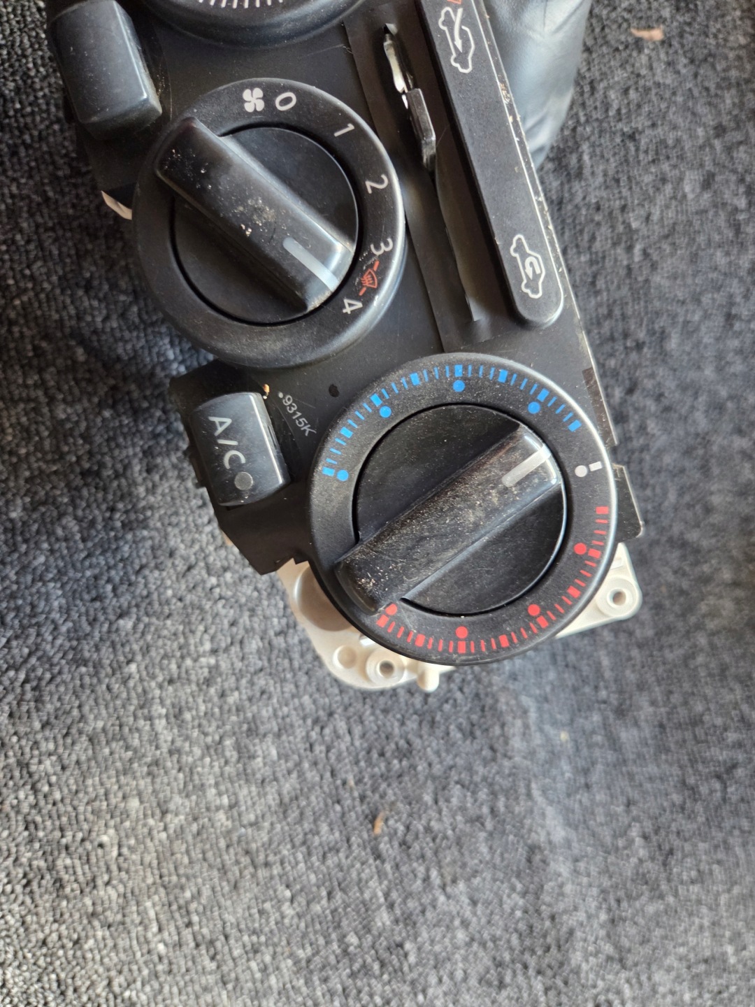 control panel air conditioning devices NISSAN NOTE and