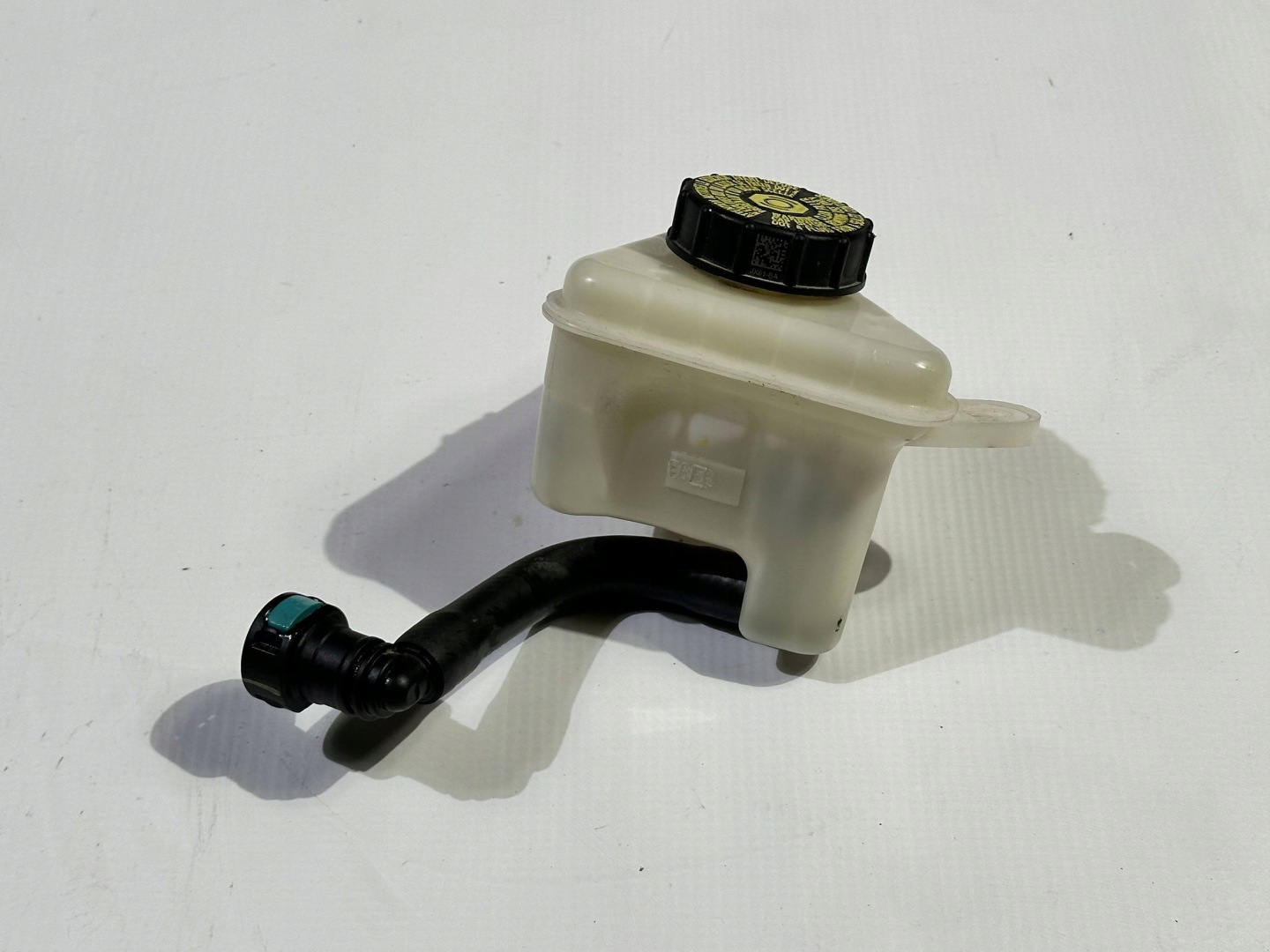 Behälter Behälter des Gasses Brems- Ford Explorer 2020+