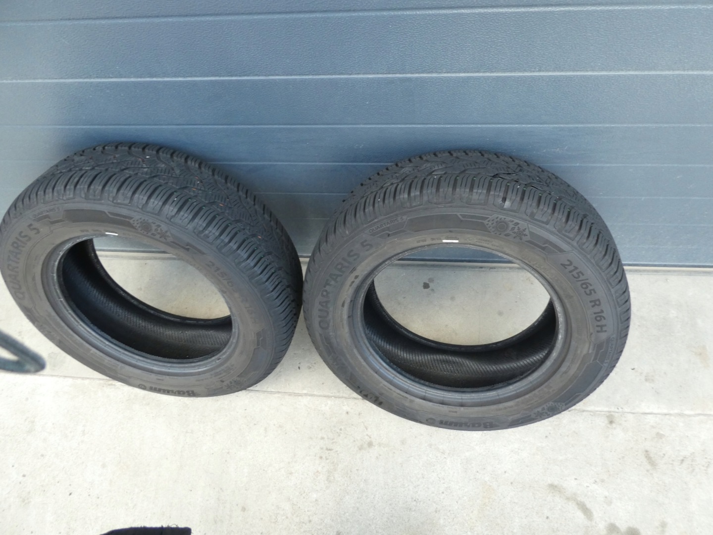 2X Pneumatiques, pneus Barum 215/65/16 2022R