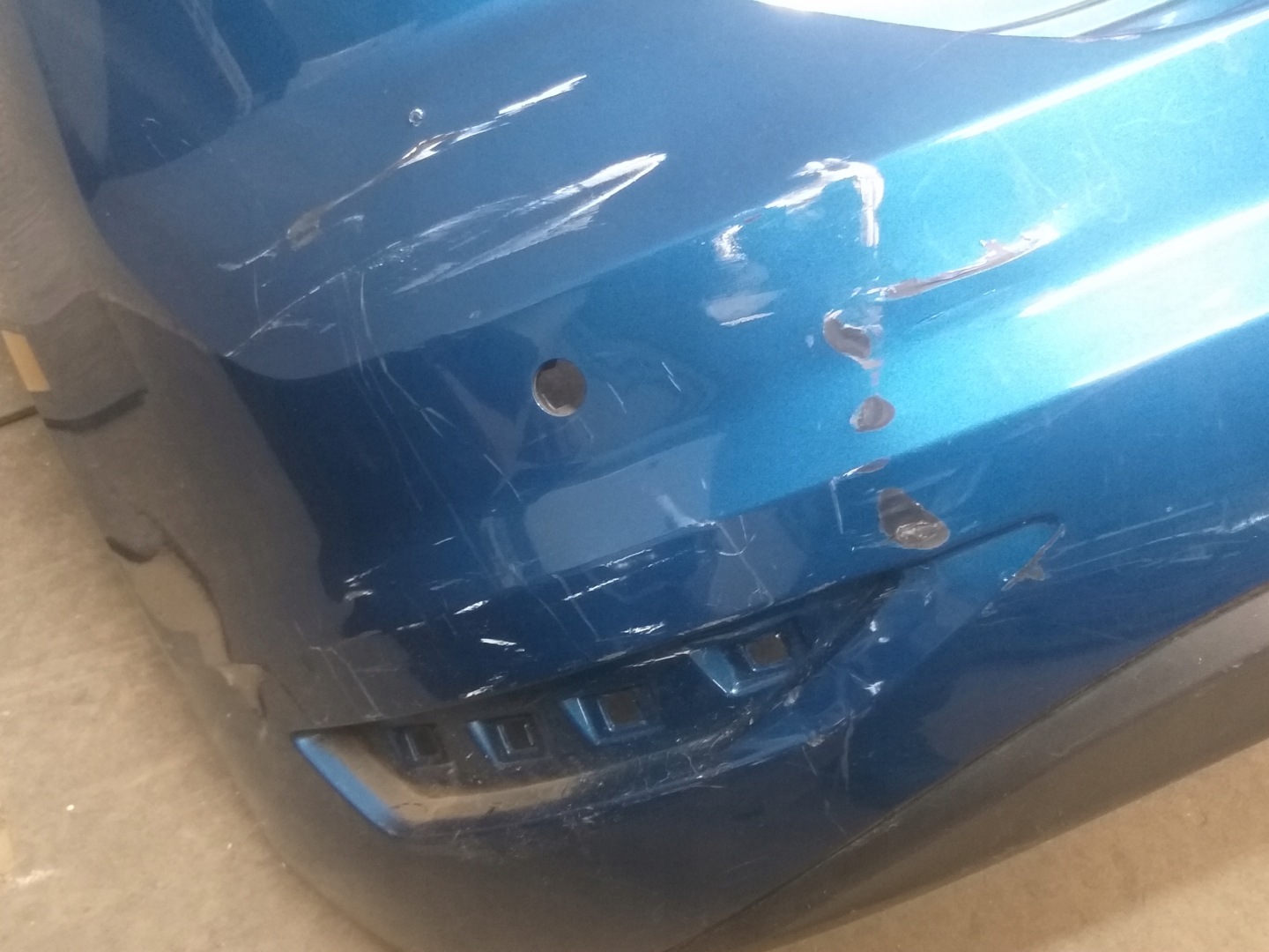 Stoßstange heck VW TOURAN 5TA 15