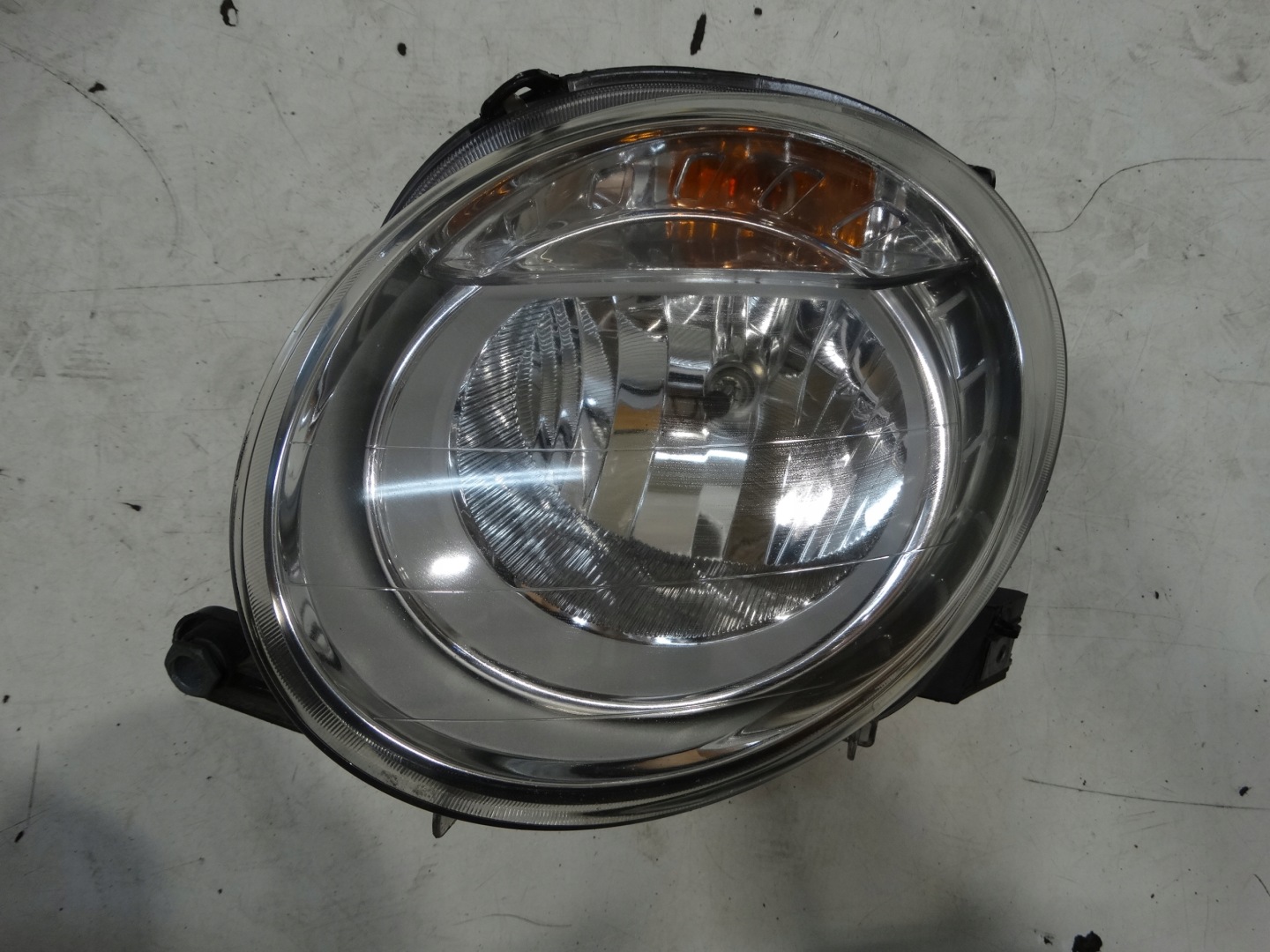 light REFLEKTOR left front FIAT 500 TYC 20-B494B 2007-2015R.