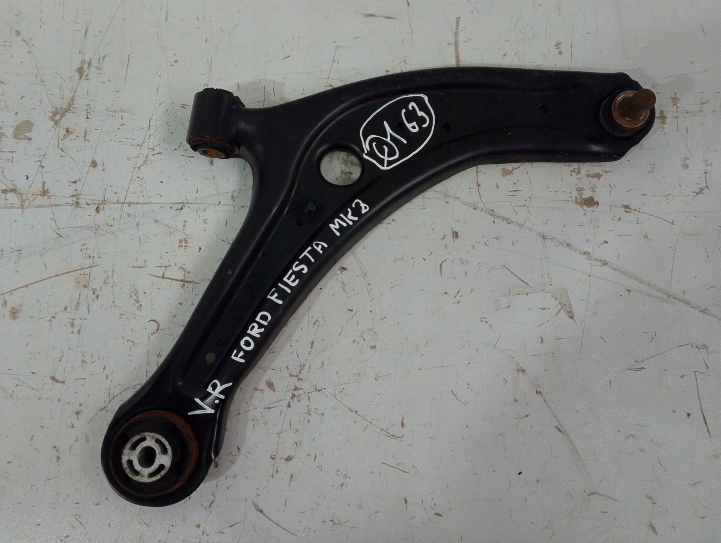 FORD FIESTA MK8 arm right front H1BC-3042R (Q163)