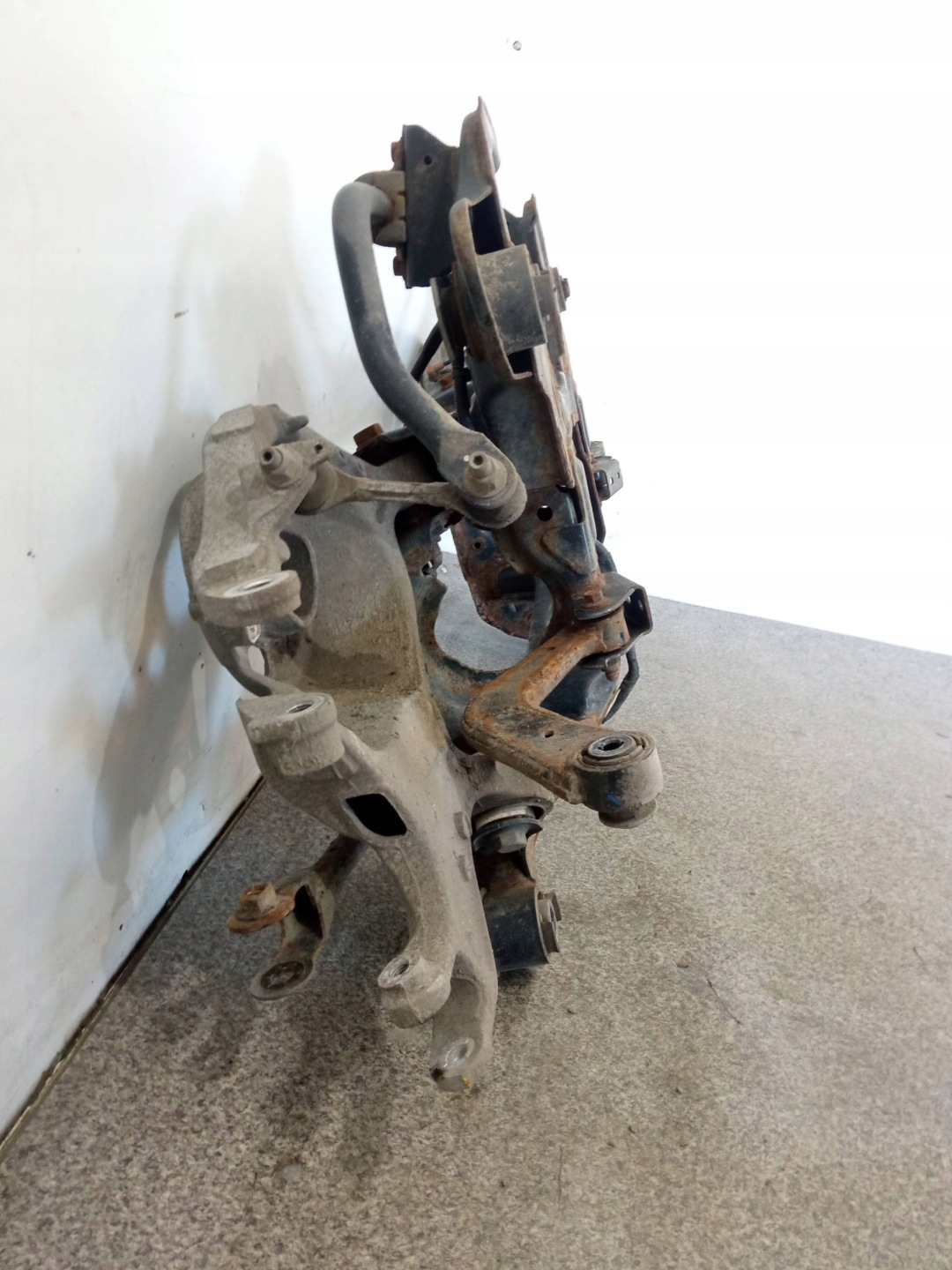 axle beam springing rear part subframe Ford Galaxy Mk4 (2015-2023)