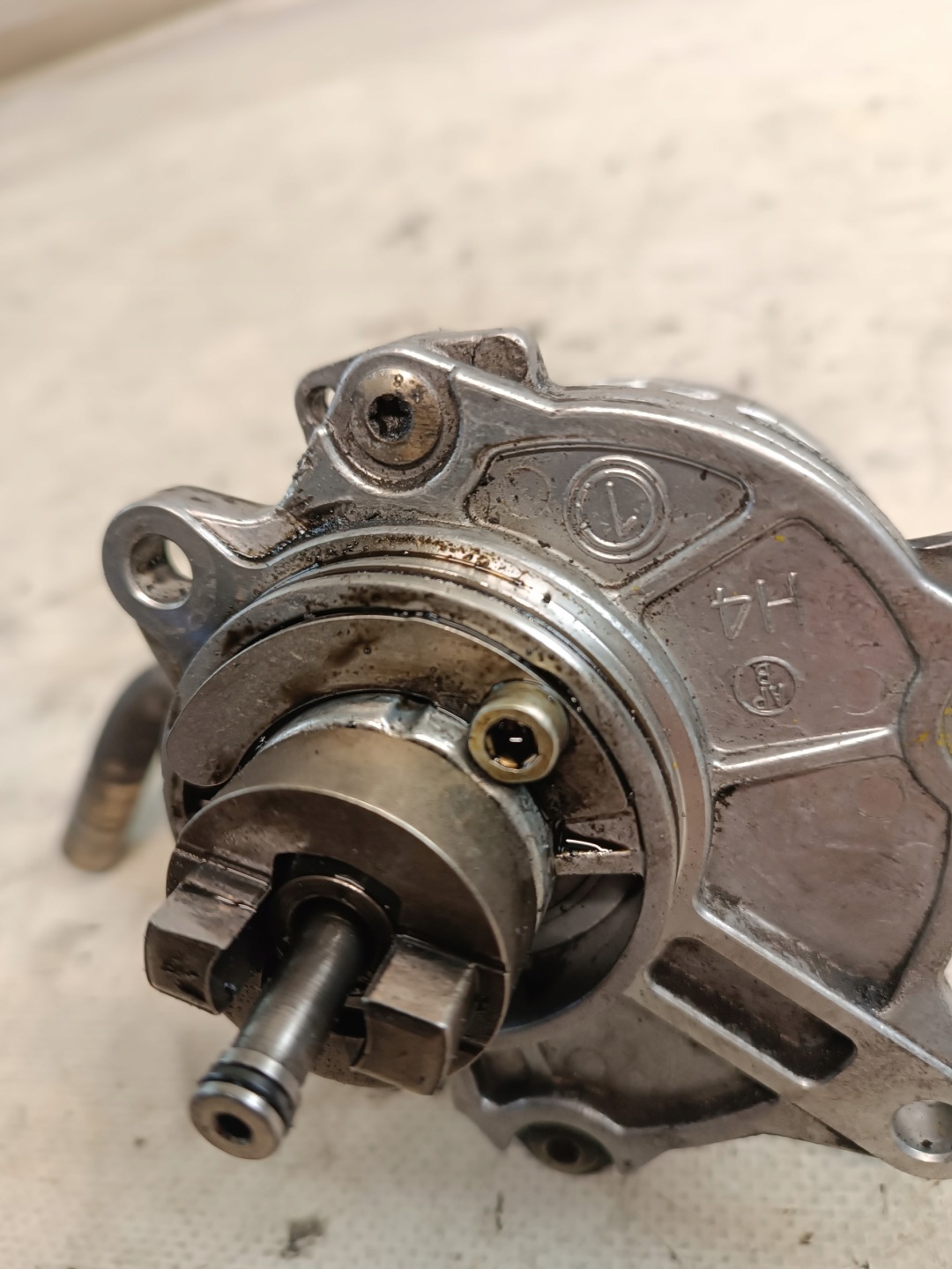 Mercedes w203 OE 2.2 CDI A6112300065 Pompa vacum