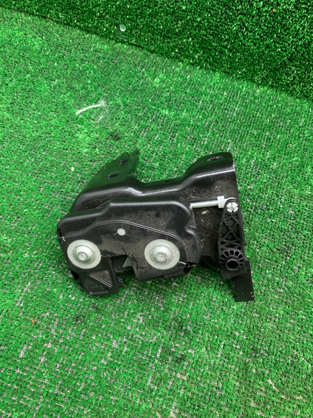 lock KANAPY left rear part Z handle W212 MERCEDES a2129200672