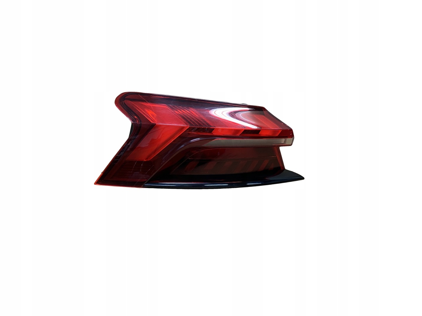 AUDI ETRON GT light left rear part DYNAMICZNA ANIMACJA 4J3945091