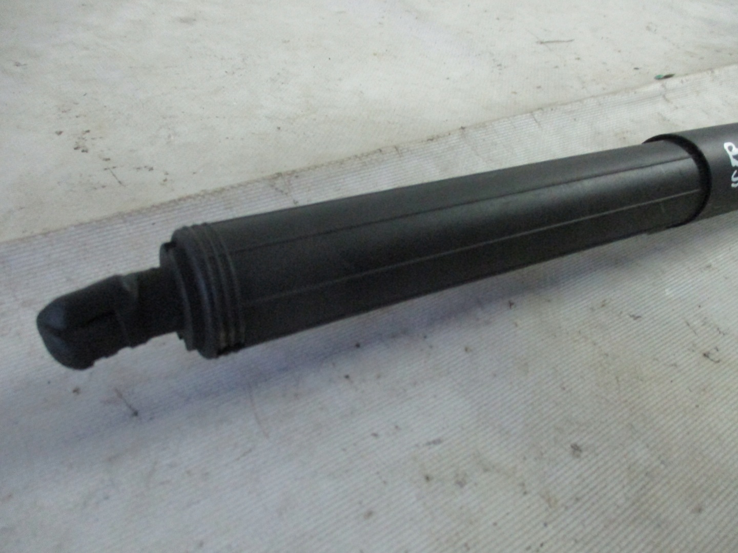 damper bonnet electrical BMW 2 F46 left 7365979