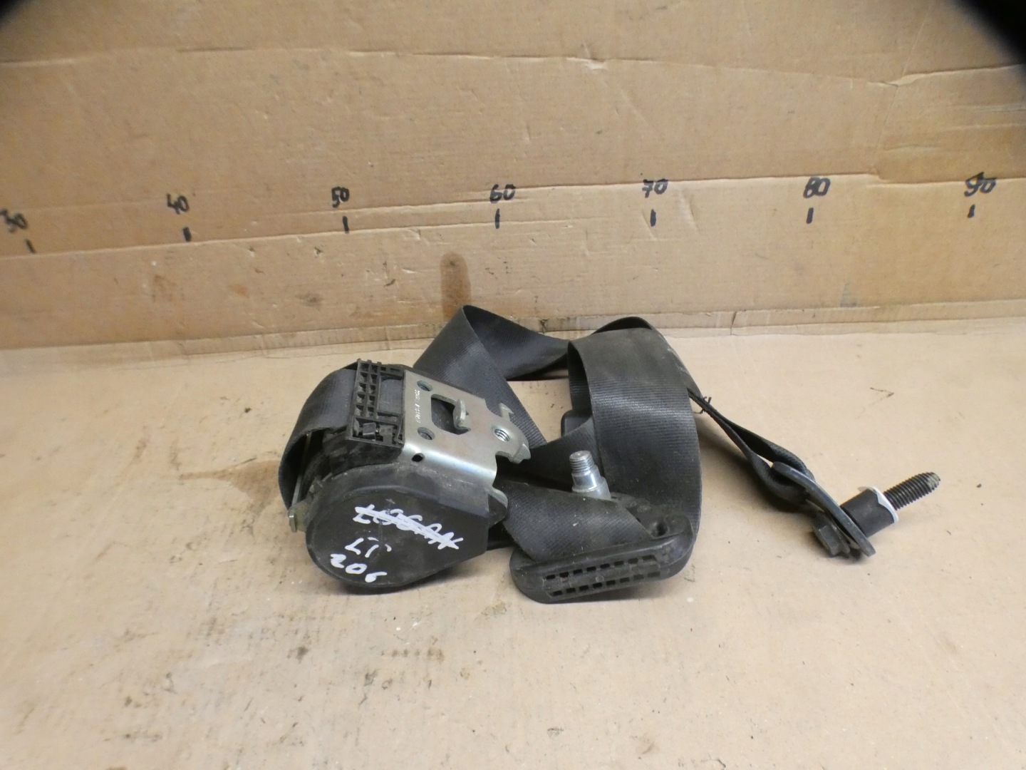 Dacia Logan and tension belt safety right left front 934787