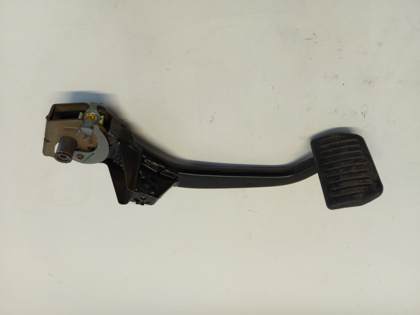 VOLVO V60 II PEDAL Bremse PIROTECHNICZNY 31489736