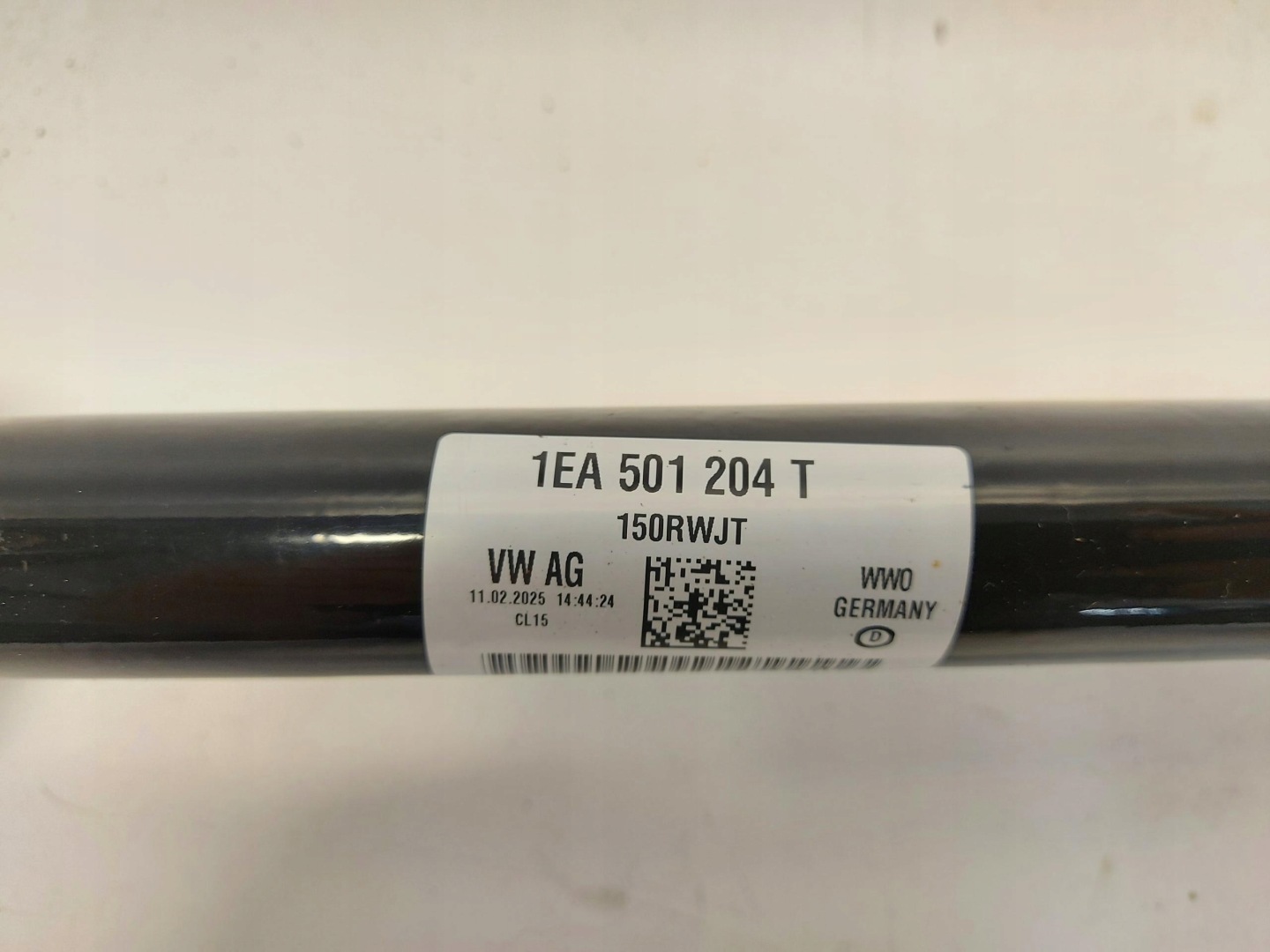 Ford Explorer VII R2KB semi-axis rear part right 1EA501204T