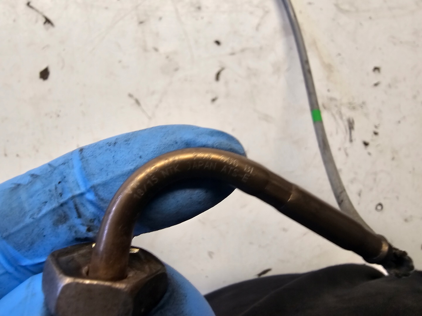 AUDI A3 8V Sensor TEMPERATURY Gase 04L906088BL 2.0 TDI