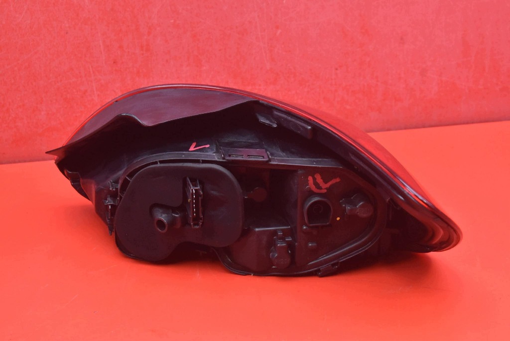 light left rear part rear VW SCIROCCO 3 III 08-14