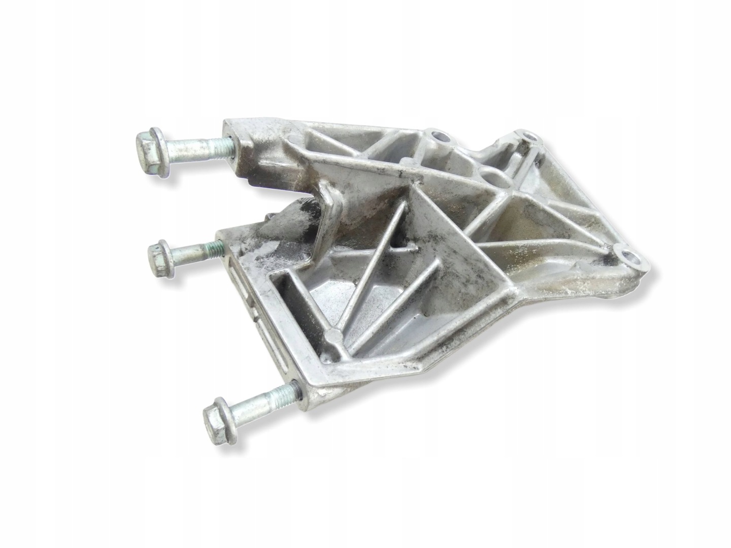 engine mount VW POLO III 6N2 LIFT 99-01 030199275B screws