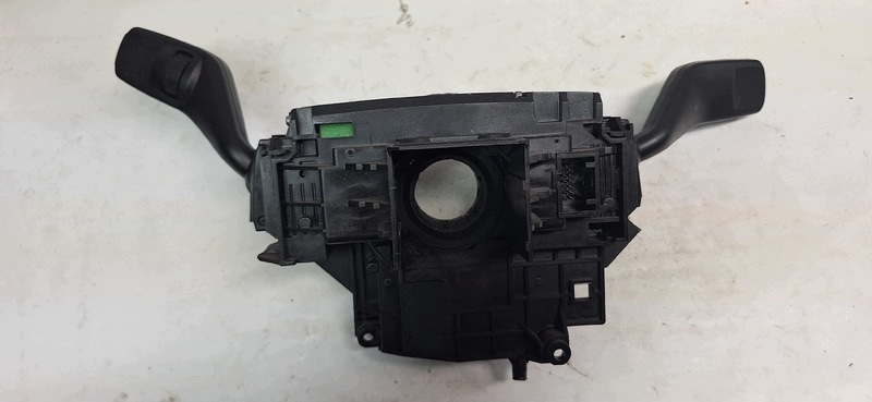 commande levier commodo sous volant FORD MONDEO MK4 7G9T13N064CH
