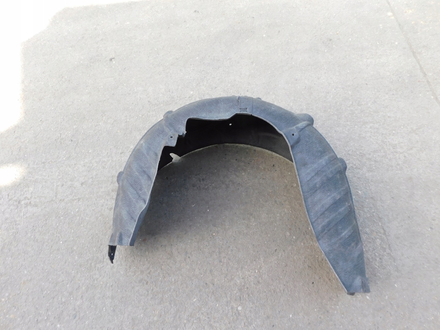 BMW g26 Radschale links heck Idealne 8738049