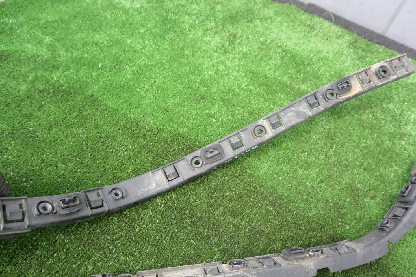 bumper bracket rear part MASERATI QUATTROPORTE VI