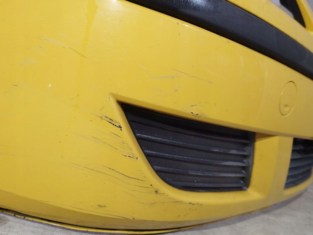 Opel Corsa C lift bumper front front Z40K