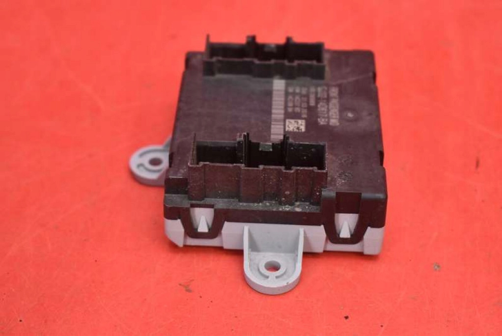 control unit module door right front GJ32-14D617-BA JAGUAR F-PACE X761 16-20