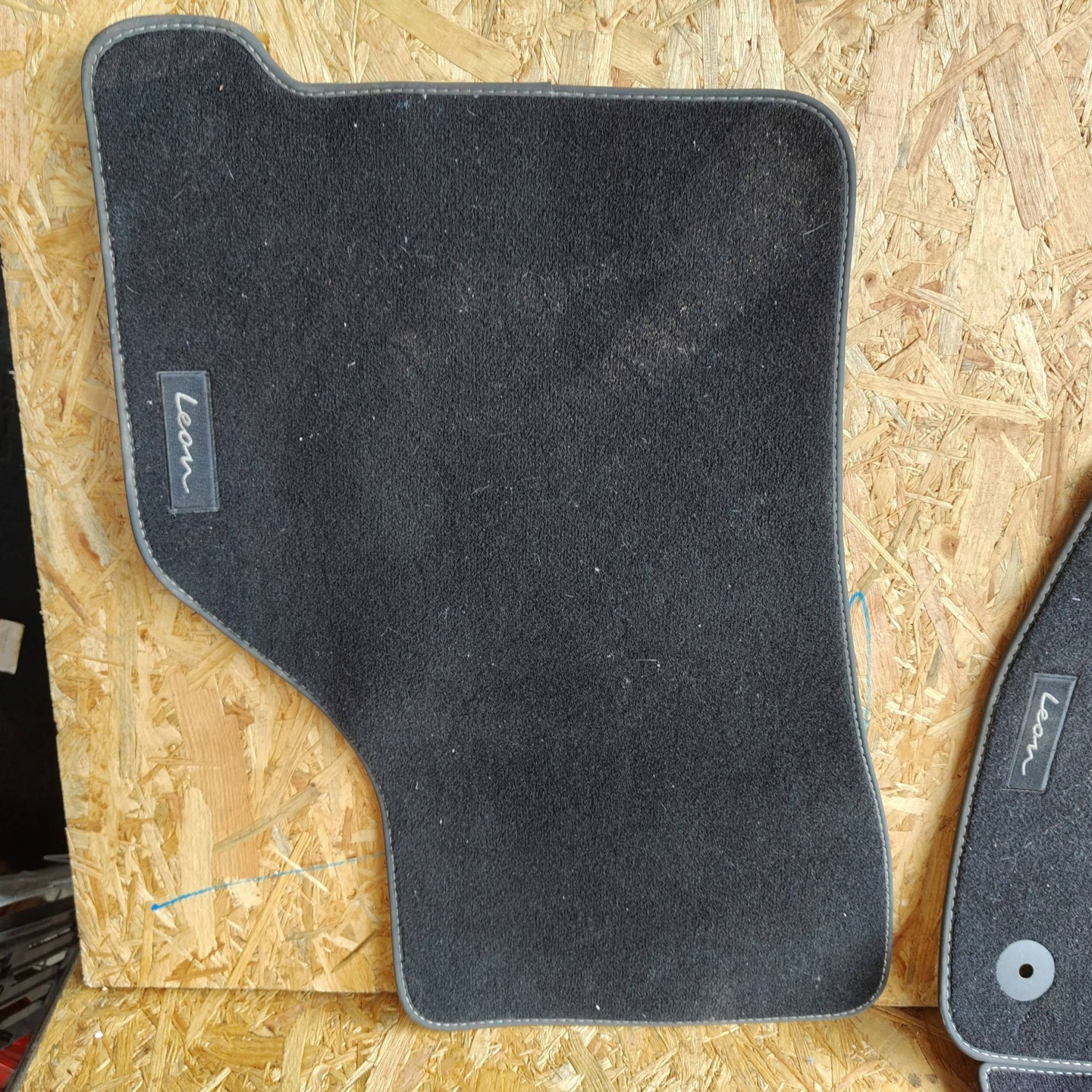 mats floor Seat Leon IV 5EB093990M