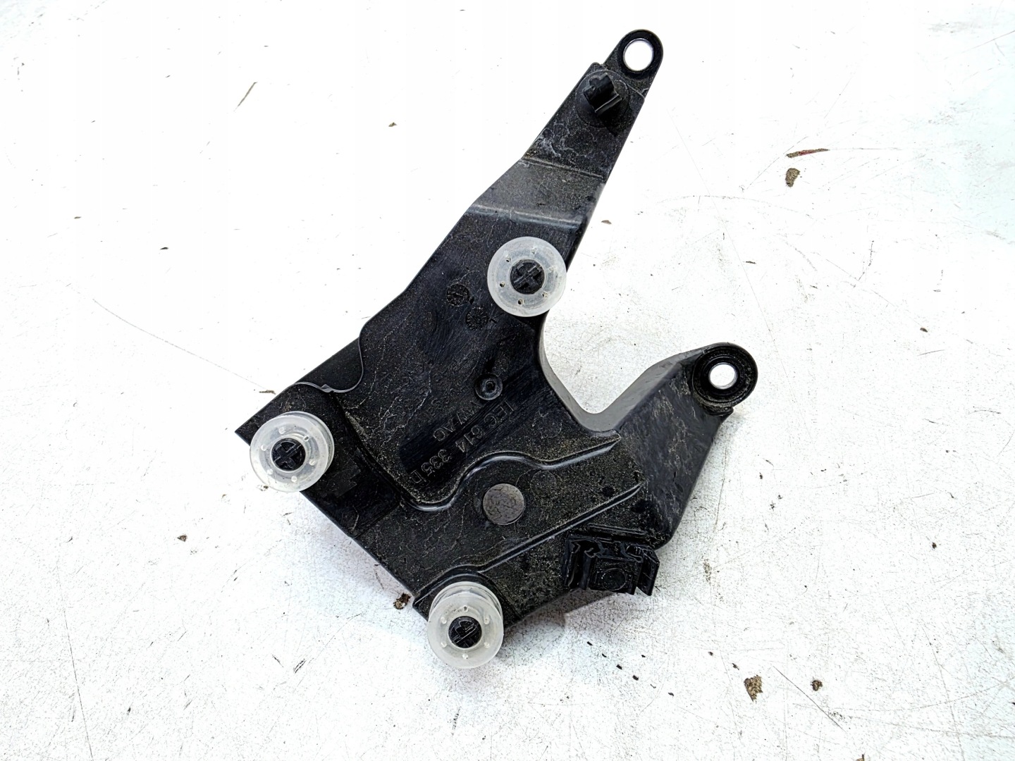 holder holder bracket POMPY ABS ESP AUDI Q4 E-TRON 1EC614335D